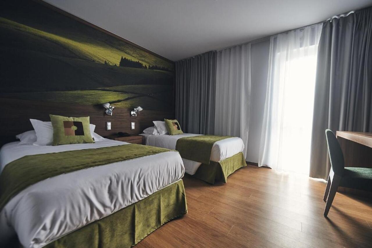 Hotel Cruzeiro Angra do Heroísmo Eksteriør billede